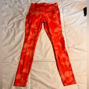 Pink/Salmon leggings with pockets, size: small